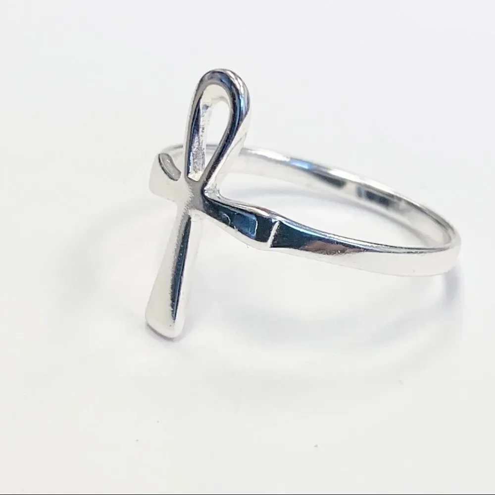 925 Sterling Silver Ankh Cross Ring - Picture 4 of 15
